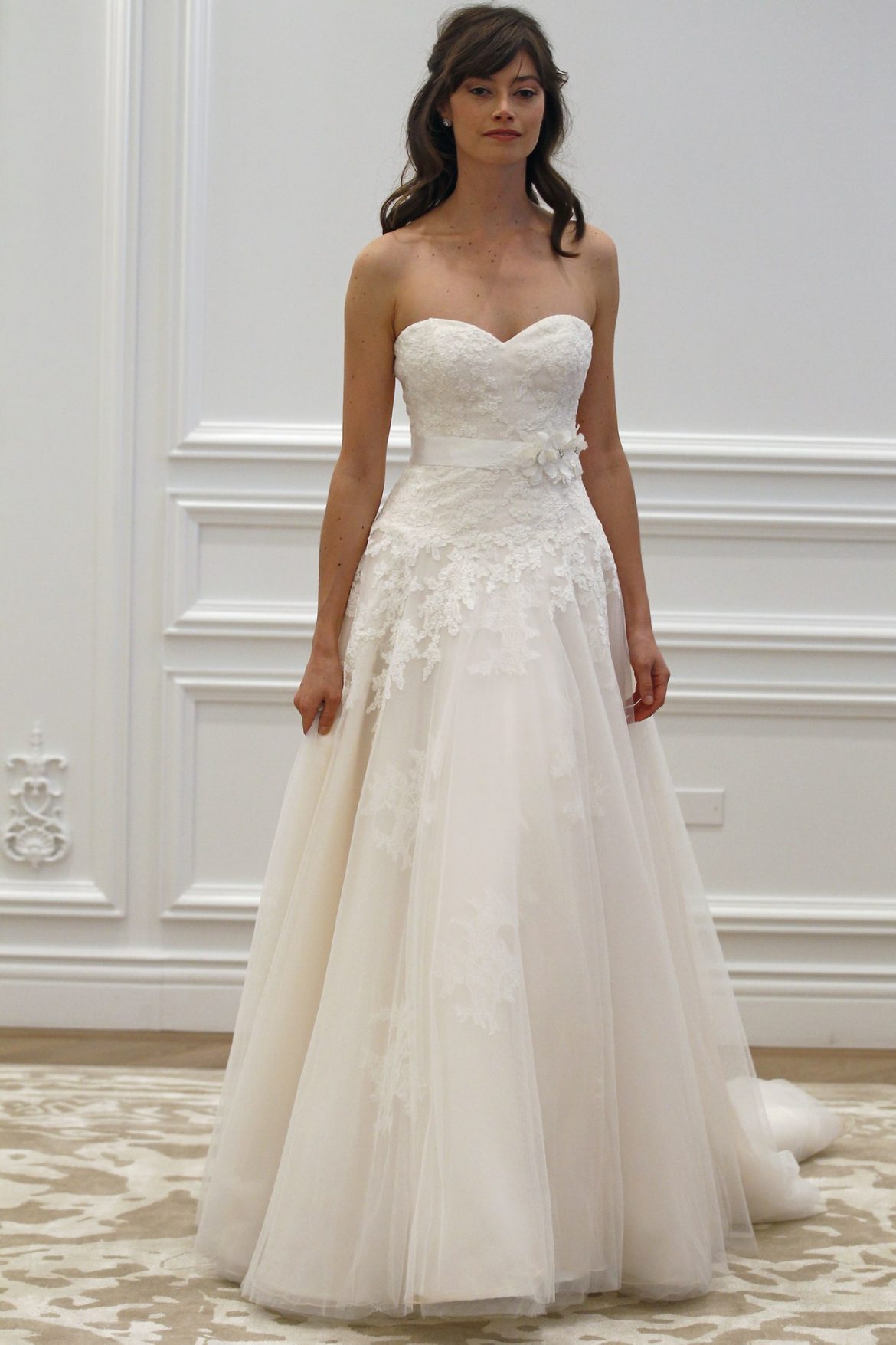 25 Best Strapless Wedding Dresses In 2024 Royal Wedding 8718