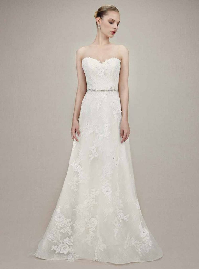 25 Best Wedding Dresses for Tall Brides in 2019 - Royal Wedding