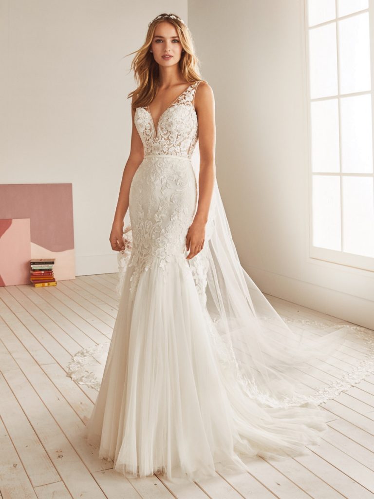 wedding dresses for slim girls