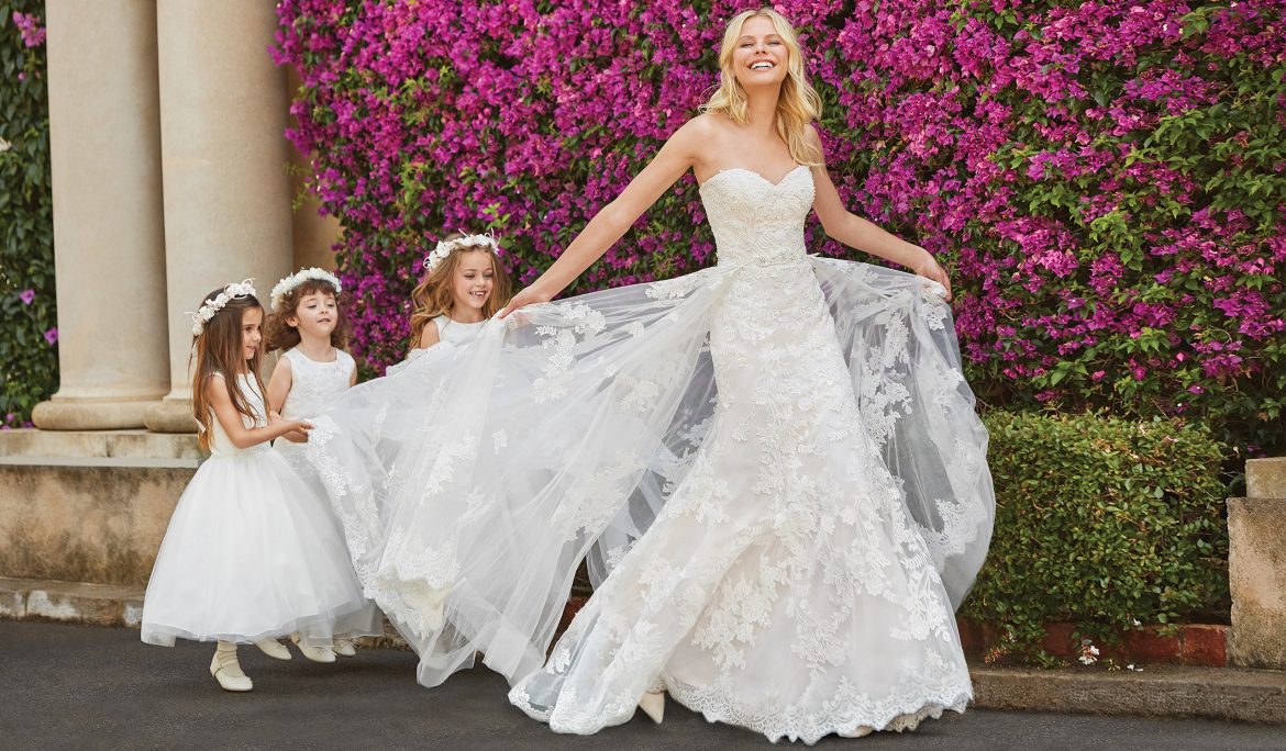 Amazing Tall Bride Wedding Dress in 2023 The ultimate guide 