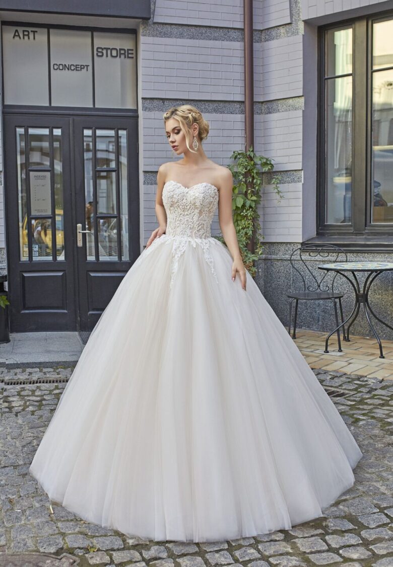 latest white wedding gowns