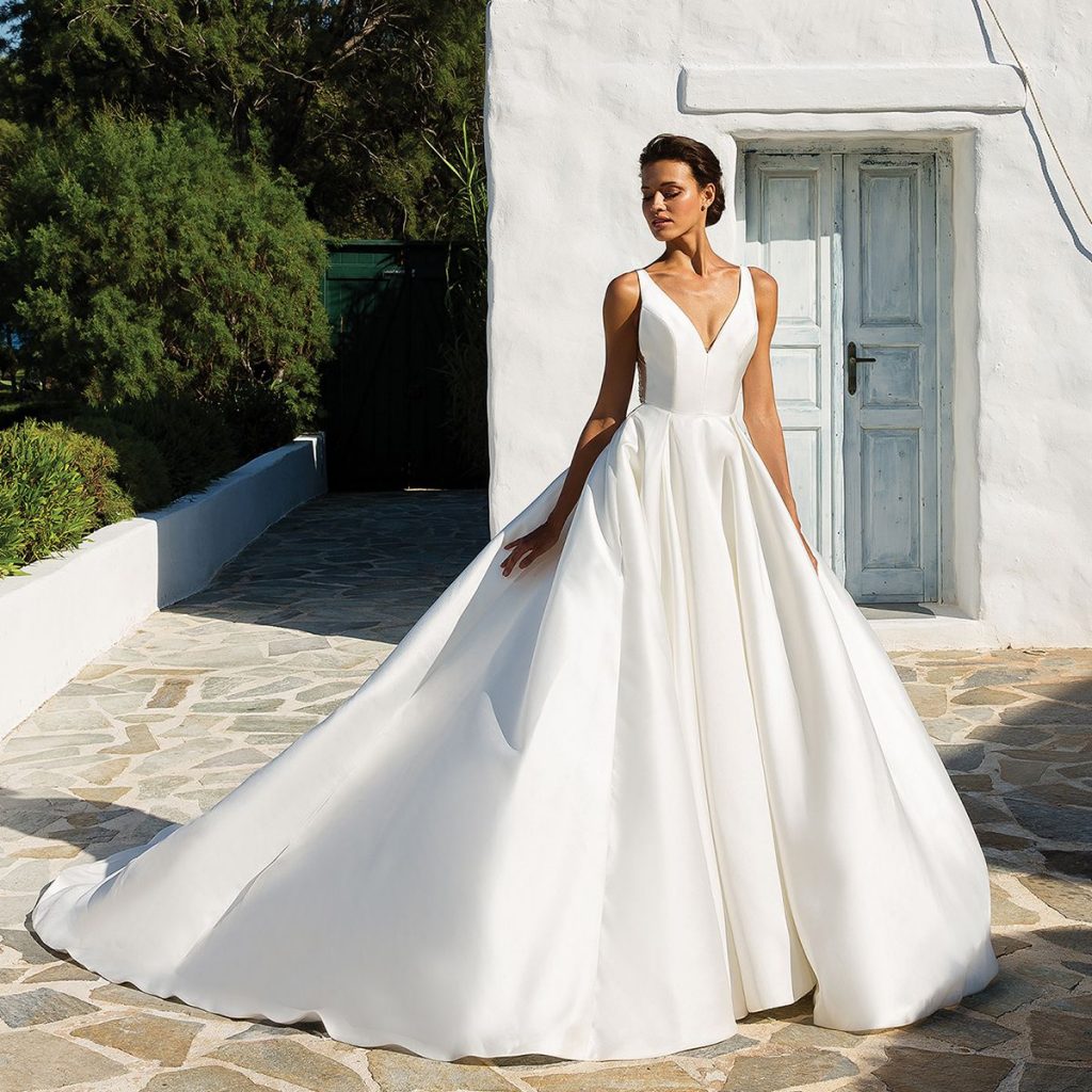 73 Best White Wedding Dresses in 2021 