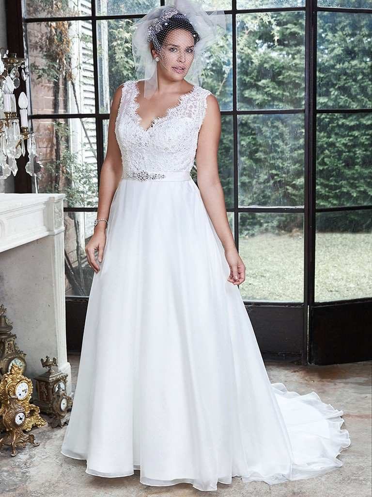 23-best-wedding-dresses-for-curvy-ladies-for-2023-royal-wedding