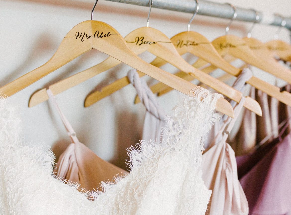 Top 20 Fabulous Wedding Dress Hangers In 2024 Royal Wedding 7312