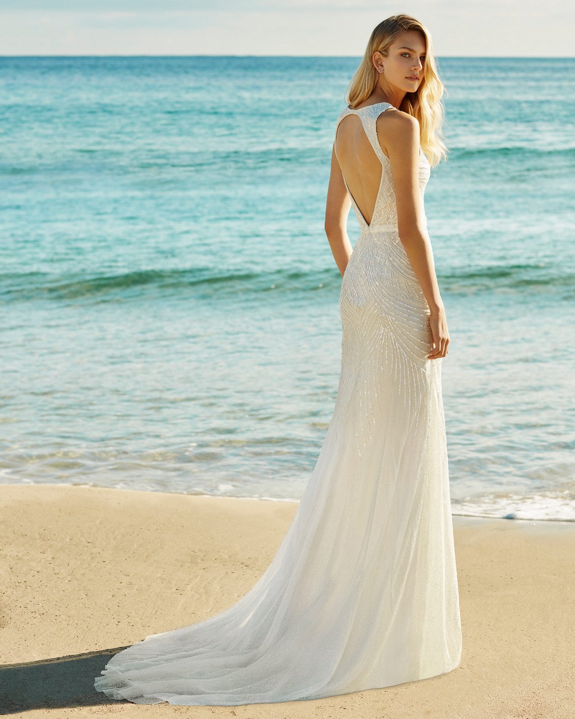 21 Best Beach Wedding Dresses For 2022 - Royal Wedding