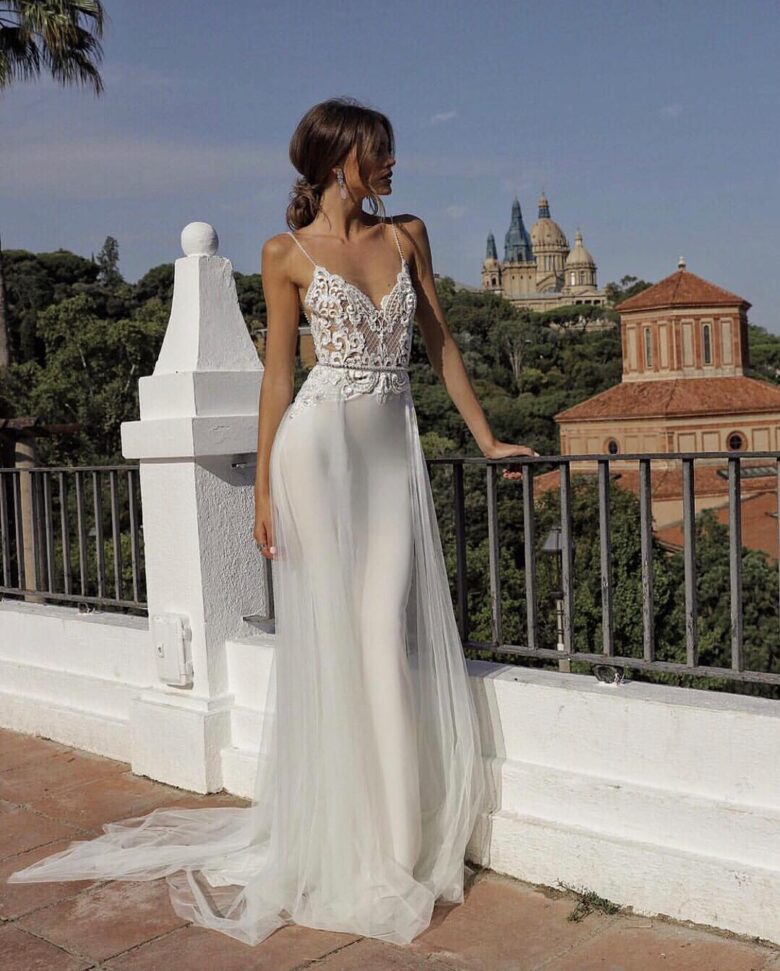 21 Best Bridal Dresses For A Perfect Fairytale Wedding - Royal Wedding