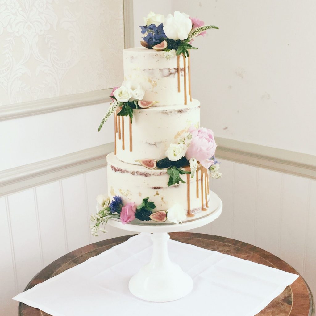 3 Tier Wedding Cake Stand (4 kg)