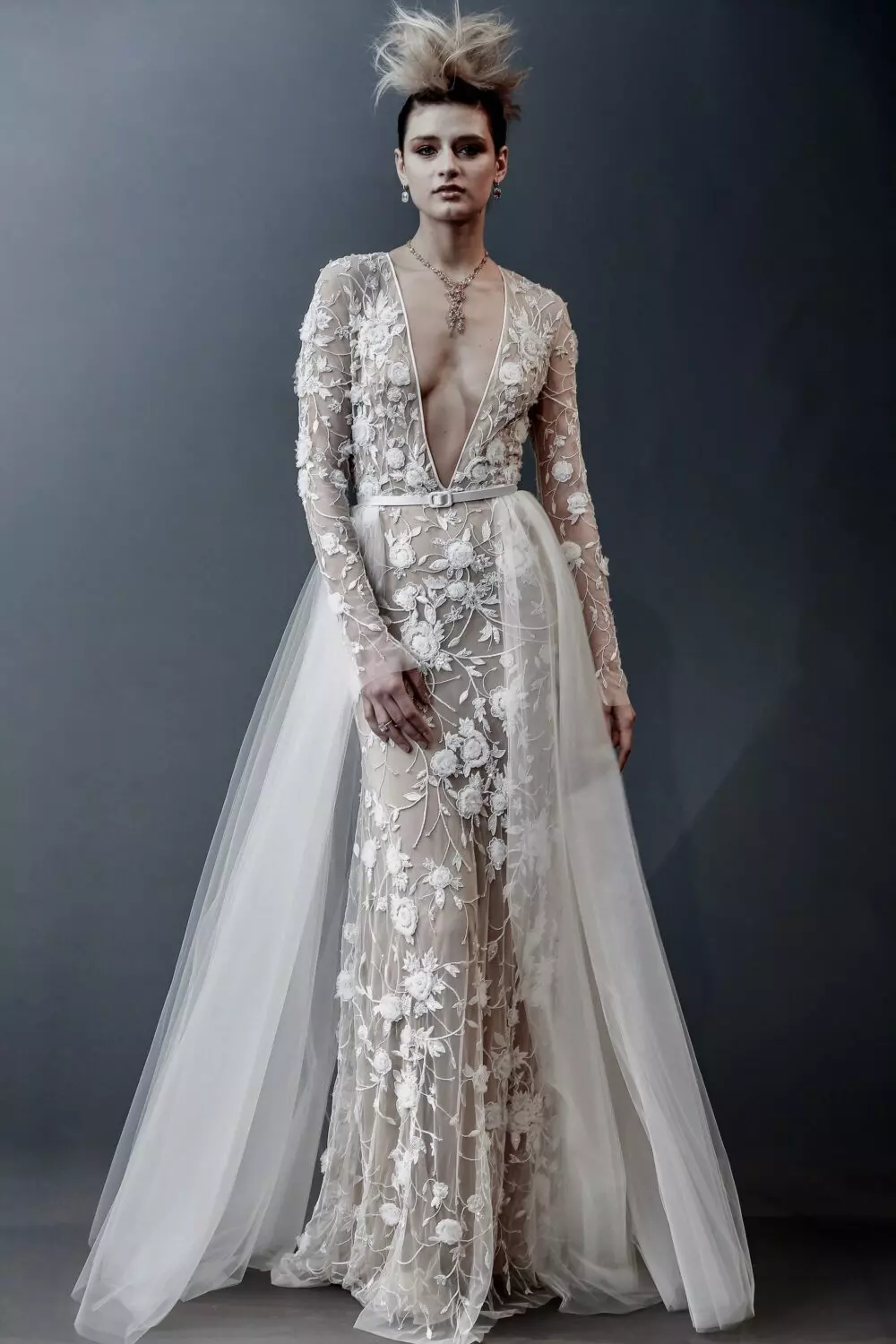 Gown For Wedding Design At Irene Richard Blog   SPRING BRIDAL 2019 20 Naeem Khan Pr 