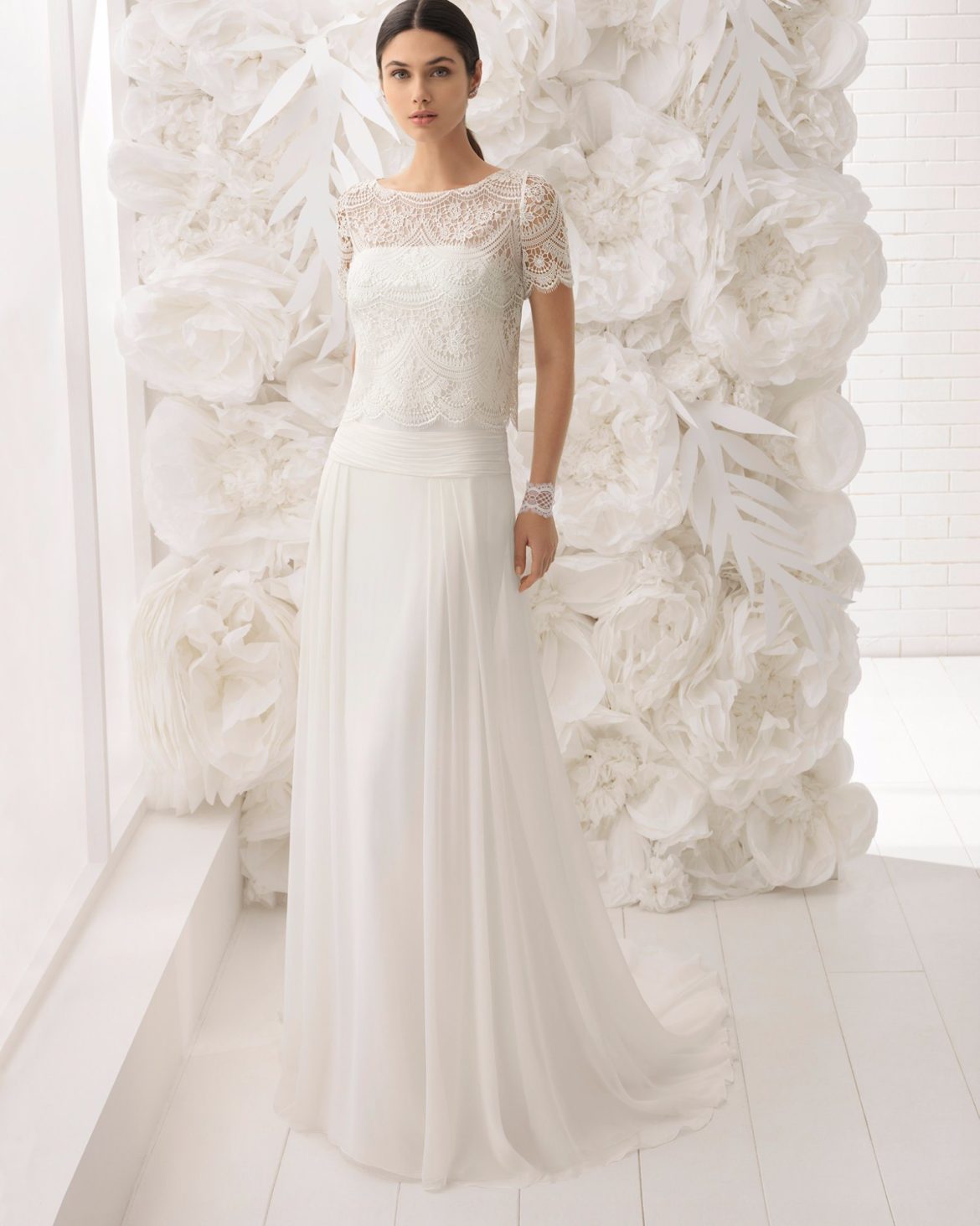 30 Beautiful Chiffon Wedding Dresses In 2024 Royal Wedding 4313