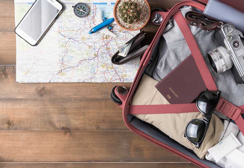 6 Essential Things to Put on Your Honeymoon Packing List - 2024 Guide ...