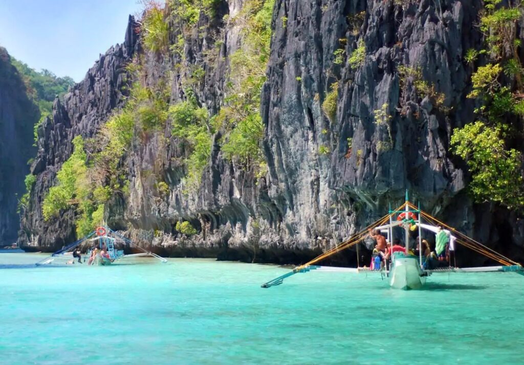 13 Honeymoon Destinations in the Philippines - Royal Wedding